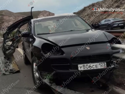 «Չայնիի» ոլորաններում Porsche Cayenne-ը մխրճվել է արգելապատնեշի մեջ, վարորդը մահացել է. նա չուներ վարորդական վկայական