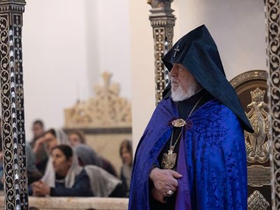 Հայոց Ցեղաuպանnւթյան սուրբ նահատակների ոգեկոչման արարողություններ՝ Մայր Աթոռ Սուրբ Էջմիածնում