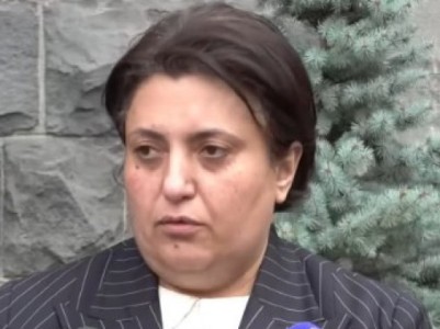 Աննա Հակոբյանի կողմից Դանիել Իոանիսյանին դատի տալու երկու տարբերակ կա. Նինա Կարապետյանց (վիդեո)