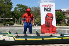 I am Against Everyone party carries out "water beating" in downtown Yerevan’s empty Swan Lake (PHOTOS)
