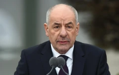 Magyar demanded that the President of Hungary resign no later than July 18
