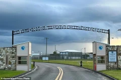 Florida carries out two executions in one day for the first time in nearly 10 years; one of those executed was a former police officer