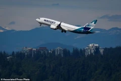 Flight attendants' strike at Canada's second-largest airline disrupts hundreds of flights
