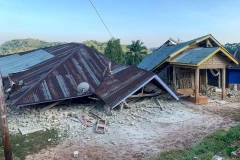 Indonesia earthquake death toll rises to 68