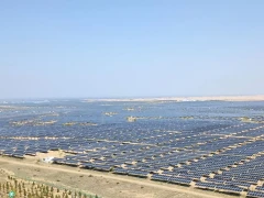 A Sea of Solar Panels in the Desert: China’s Ambitious Project Is Redefining the Future of Energy