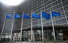 Bloomberg: в сентябре Еврокомиссия представит реформу политики расширения ЕС