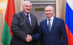 Путин поздравил Лукашенко с 72-летием