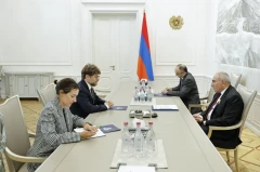 Փաշինյանը հրաժեշտի հանդիպում է ունեցել ՀՀ-ում Ֆրանսիայի դեսպանի հետ