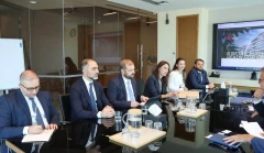Պապոյանը և Al-Futtaim Group-ի ներկայացուցիչները Դուբայում մտքեր են փոխանակել IKEA բրենդի հնարավորությունները ՀՀ-ում ներկայացնելու շուրջ
