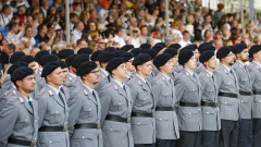 Глава Бундесвера призвал немцев готовиться к обороне