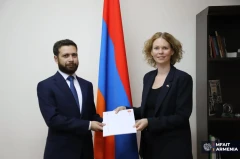 Новоназначенный посол Дании вручил копии верительных грамот заместителю министра иностранных дел Армении
