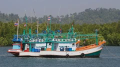 Khaosod: 7 missing after fishing boat sinks off Thailand coast