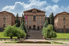 ԱԺ 4 պատգամավորներ մեկ շաբաթով կմեկնեն Տանզանիա. նրանցից մեկն ընդդիմությունից է