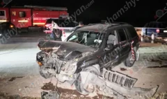 Արագածոտնում բախվել են Jeep-ը և Opel Zafira-ն. 3 վիրավnրից մեկը ազատամարտիկ Վարդան Մալխասյանն է (ֆոտո)