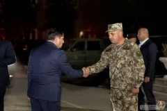 Պապիկյանը չհայտարարված ստուգայց է կատարել ՊՆ զորամասերից մեկը. հետևել է երեկոյան անվանականչի անցկացմանը