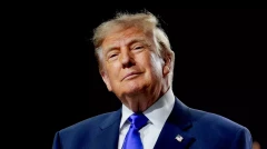 Трамп изобразил проблемы Байдена при общении с журналистами