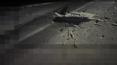 Россия ударила по мосту через Днепр в Запорожье: Пять человек пострадали