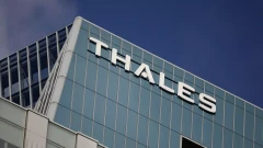 Во Франции расследуют подозрения в коррупции при зарубежных сделках Thales, в том числе в Азербайджане