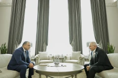 Пашинян поблагодарил Диланяна за работу на посту председателя КС Армении в сложный период