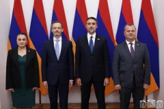 Вице-председатель парламента Армении представил послу Франции свои замечания по докладу ПАСЕ