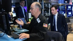 S&P 500 и Nasdaq выросли вслед за техкомпаниями, Dow Jones слабо снизился