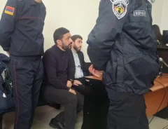 Ստեփան Ասատրյանին և Արամայիս Թախմազյանին կարգալույծ հռչակելու հարցը համարվել է եկեղեցու ներքին գործը և վարույթները կարճվել են