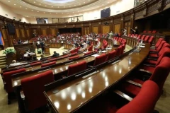 «Հրապարակ»․ Դեպրեսիվ տրամադրություններ՝ ՔՊ-ում