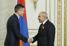 Ողջունում ենք ՀՀ ժողովրդավարական բարեփոխումների հավակնոտ օրակարգը. Նիդերլանդների ԱԳ նախարարը՝ Փաշինյանին