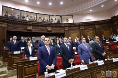 «Իրավունք». Նվաստացման մաստեր կլասներ. Ինչ է սպասվում առաջիկա ԱԺ նիստերին