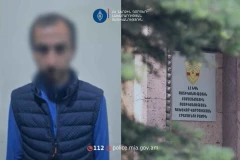 В Армении мужчина за деньги записывал граждан в регистрационно-экзаменационные отделы МВД: он доставлен в полицейский отдел
