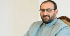 Владыка Аршак подал иск против Степана Асатряна: требует опровержения и компенсации в размере 999 драмов