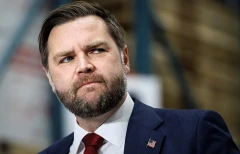 Вице-президент США Вэнс планирует перевоплотиться в Дамблдора на Хэллоуин