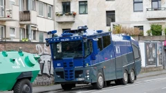 Քյոլնում ոստիկանությունը ջրցան մեքենա է կիրառել բողոքի ակցիայի մասնակիցների դեմ
