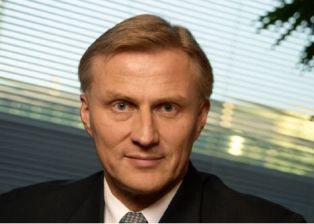 Из Nokia уходит вице-президент