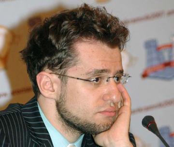 Chess Olympics: Levon Aronian defeated Dmitry Yakovenko