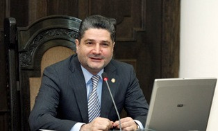 Կառավարությունը հավանություն է տվել «Կենդանական աշխարհի մասին» եւ «Մարդու իրավու