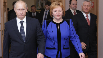 Слухи о разводе Путина официально опровергнуты