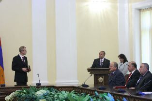 Հայաստանի ԱԺ Պատվո մեդալ Լիտվայի Սեյմասի փոխնախագահին` Հայոց ցեղասպանությունը ճա