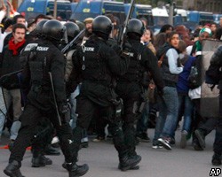 Бастующие во Франции заблокировали аэропорт Марселя