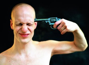 Турция в шоке: За два дня совершили самоубийство два высокопоставленных чиновник