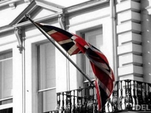 Посольство Великобритании: Епископ может снова обратиться за визой, но уже с пра