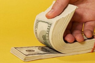 В Азербайджане огласили размер армянской пенсии