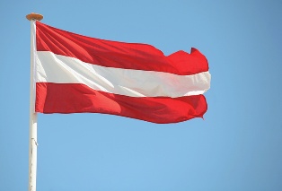 Левон Тер-Петросян встретился с послом Австрии в Армении