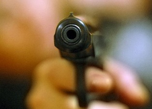 Турок выстрелил в беременную женщину – врачам удалось спасти ребенка