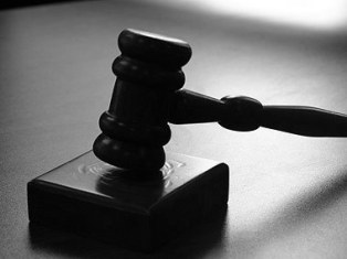В Турции началось слушание по делу покушения на жизнь лидера армянской общины Се