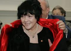 Ушла из жизни поэтесса Белла Ахмадулина