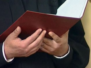 Пьяный 46-летний мужчина в России обозвал и избил армянина