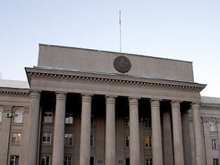 Опять не договорились: В Киргизии распалась коалиция