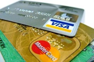 На Visa подают в суд из-за Джулиана Ассанжа