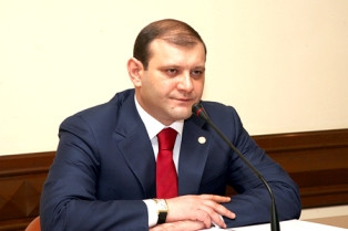 ИО мэра Еревана дал первые поручения